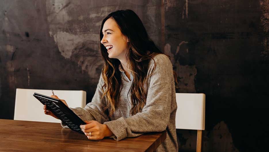 typing on laptop